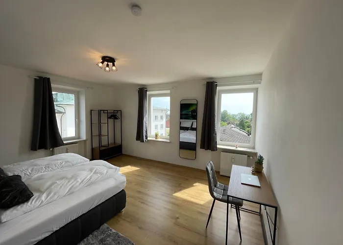 Homestay - Luxus Ferienwohnung